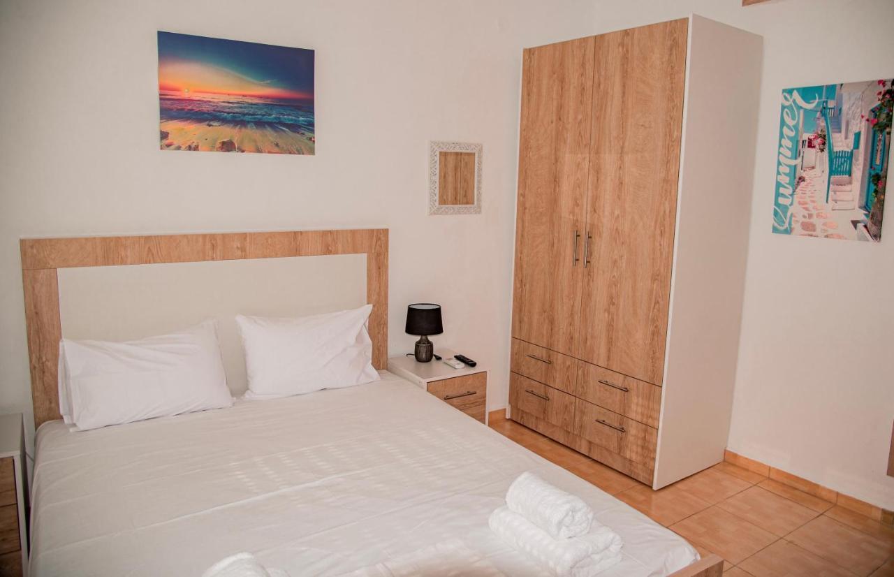 Athina Secret Apartments Adults Only Iraklio Exteriér fotografie